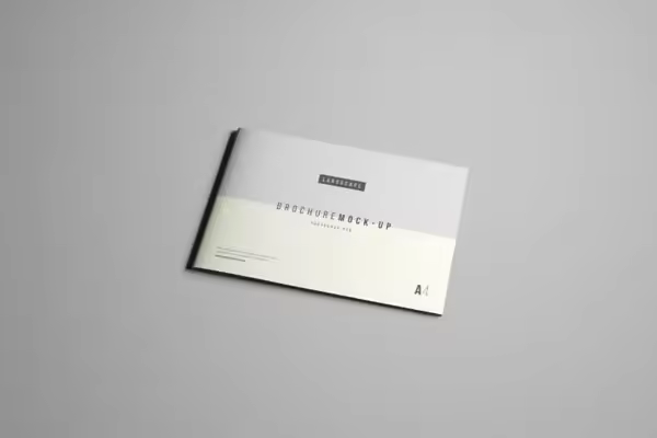 横向格式时尚生活手册设计样机