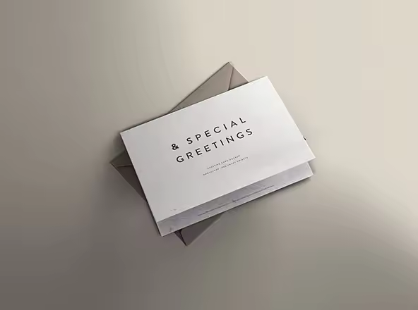 简约风贺卡设计图样机模板 Greeting Card Mockup