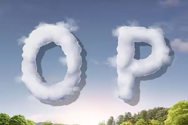 字母“OP”蓝天背景白云英文字母艺术字体psd素材