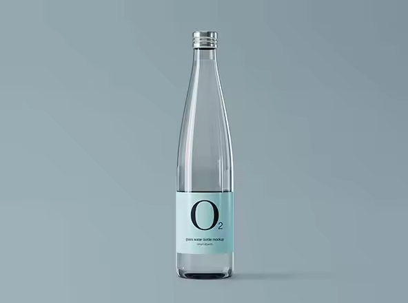 极简设计风格玻璃纯净水矿泉水瓶外观设计图样机 Minimal Glass Water Bottle Mockup